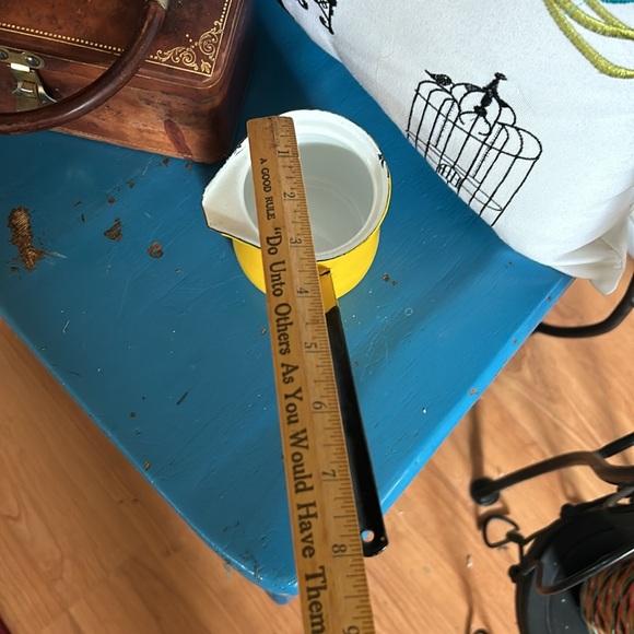 Vintage Yellow Enamelware Turkish Long Handle Mini Coffee Pot - Picture 5 of 7